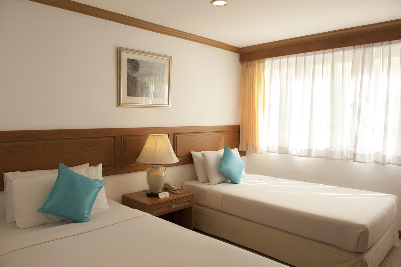 Lido Beach Hotel Патая Екстериор снимка