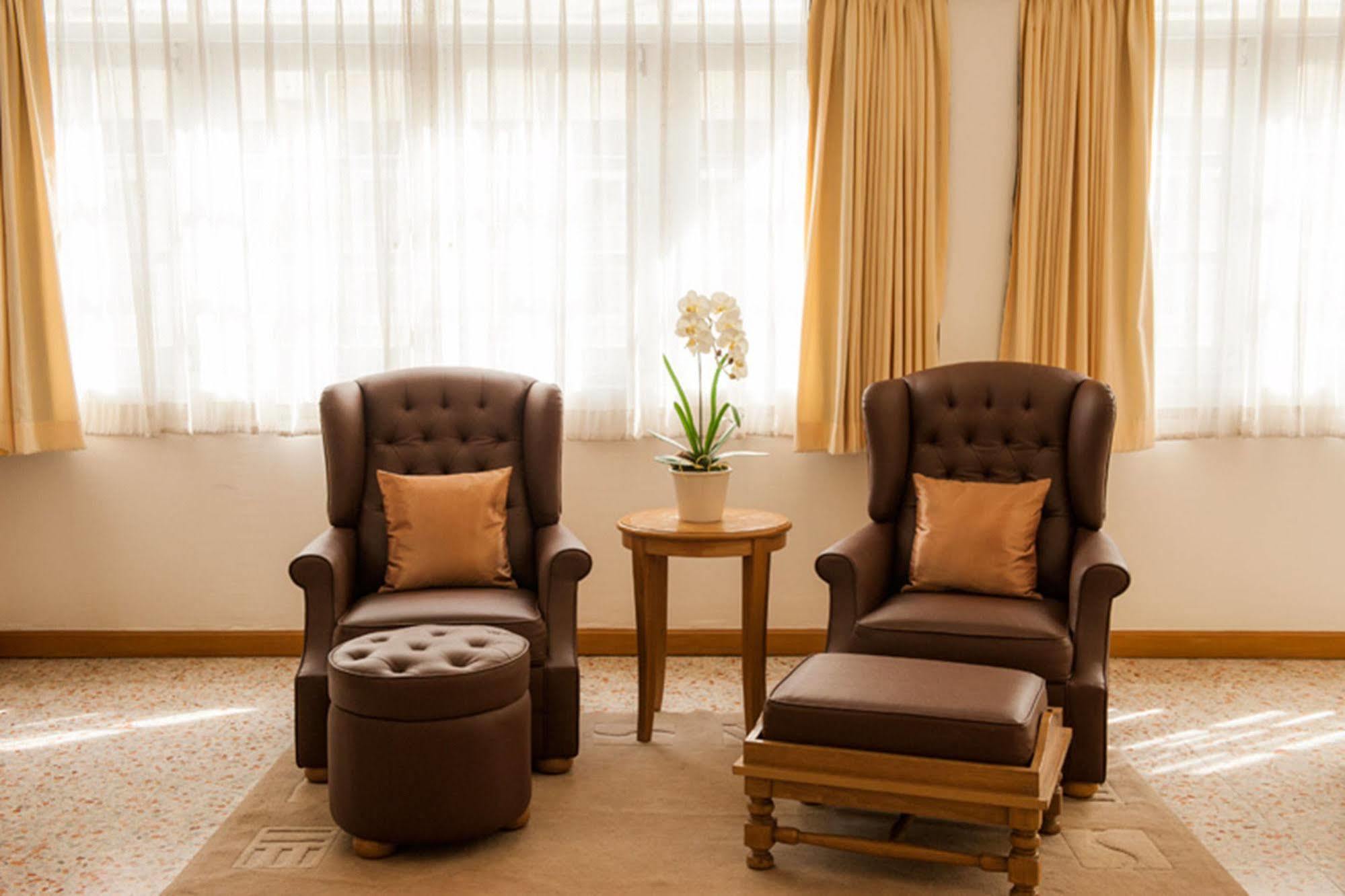 Lido Beach Hotel Патая Екстериор снимка
